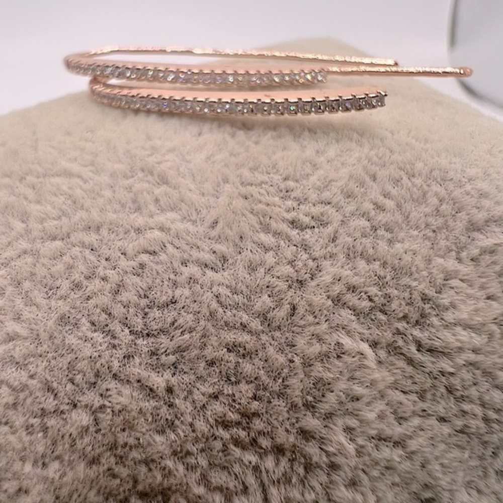14 rose gold diamond hook earrings - Picture 2 of 7
